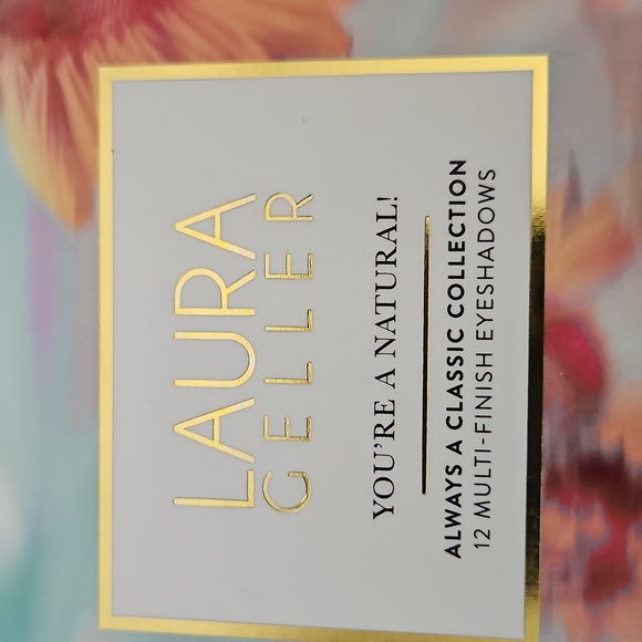 NIB Laura Geller Eyeshadow Palette - Picture 2 of 3
